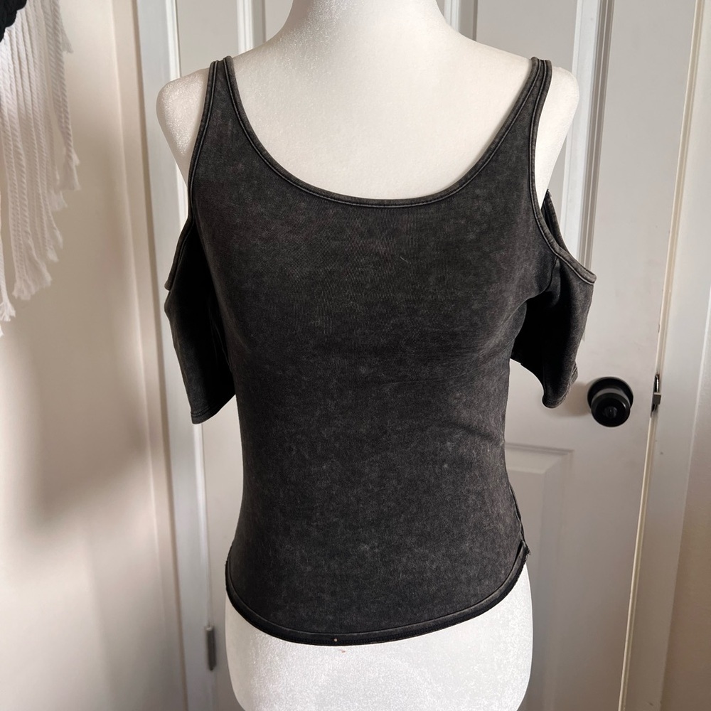 Urban Outfitters Ecote Cold Shoulder top, Size S
